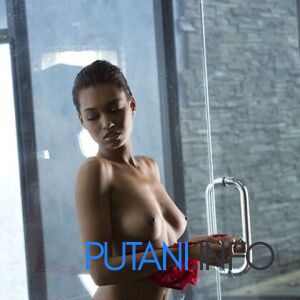 Шлюха lillian 22425