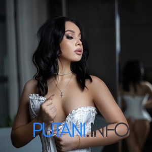 Шлюха Эмилия 36905