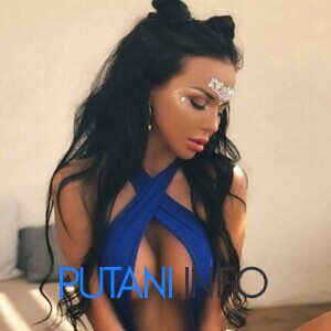 Шлюха Юля 32888 Шлюха Юля 32888